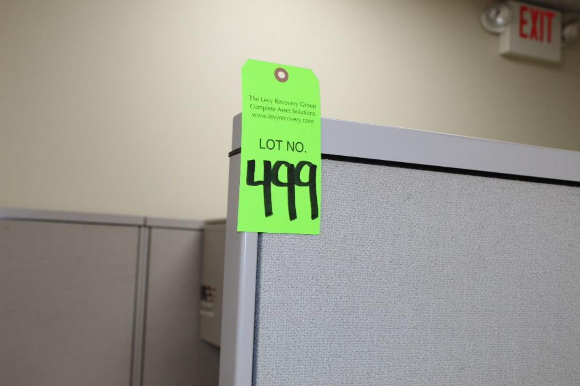 Office Desk with Wall Partitions - Image 2 of 5