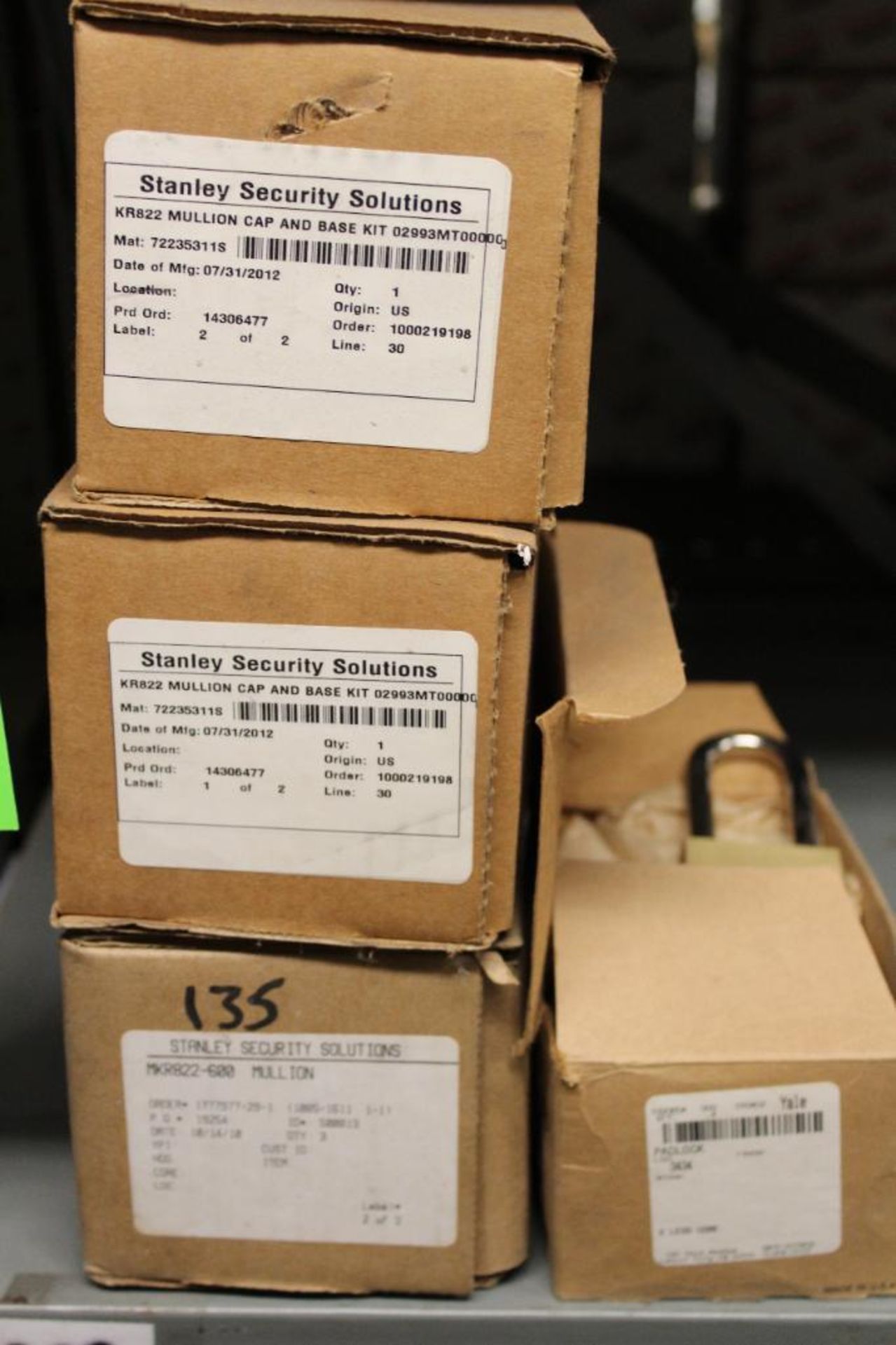 Stanley Security Solutions Mullion Cap and Base Kits KR822 and MKR822-600 Yale Padlocks W/o Cores - Image 3 of 8