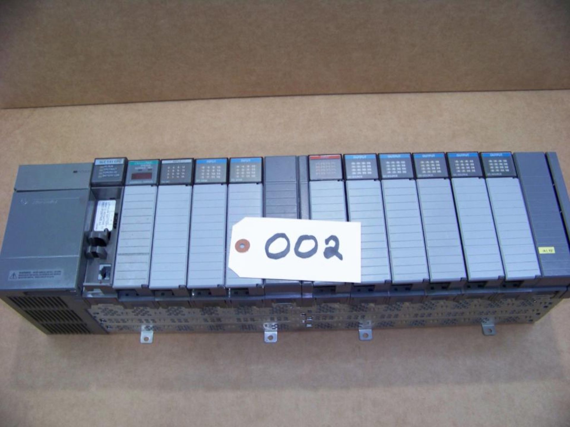 ALLEN BRADLEY SLC500, 13 SLOT RACK 5/01 CPU