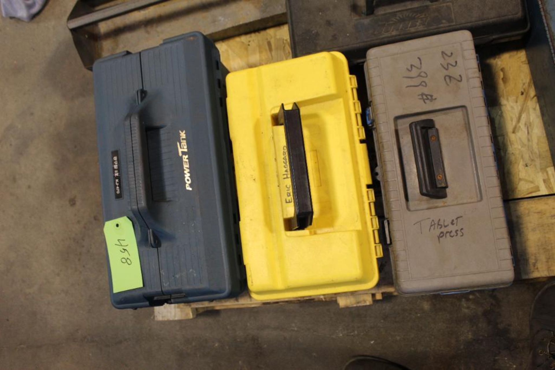 Lot of (5) Plastic and (3) Metal Tool Boxes - Image 3 of 9