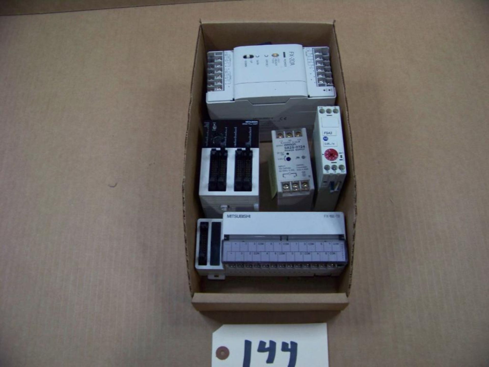 ALLEN BRADLEY/ OMRON/ MITSUBISHI ASSORTED ELECTRICAL