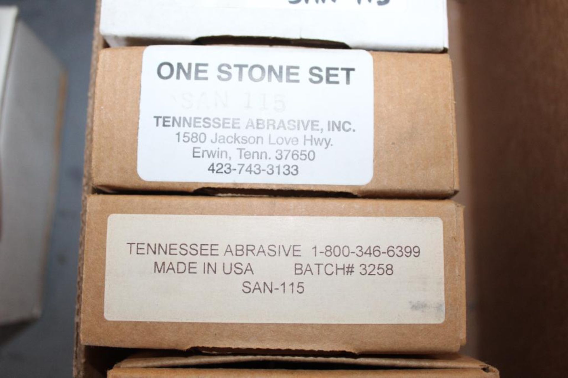 Lot of (6) Tennessee Abrasive Batch # 3258 SAN-115 - Image 5 of 6