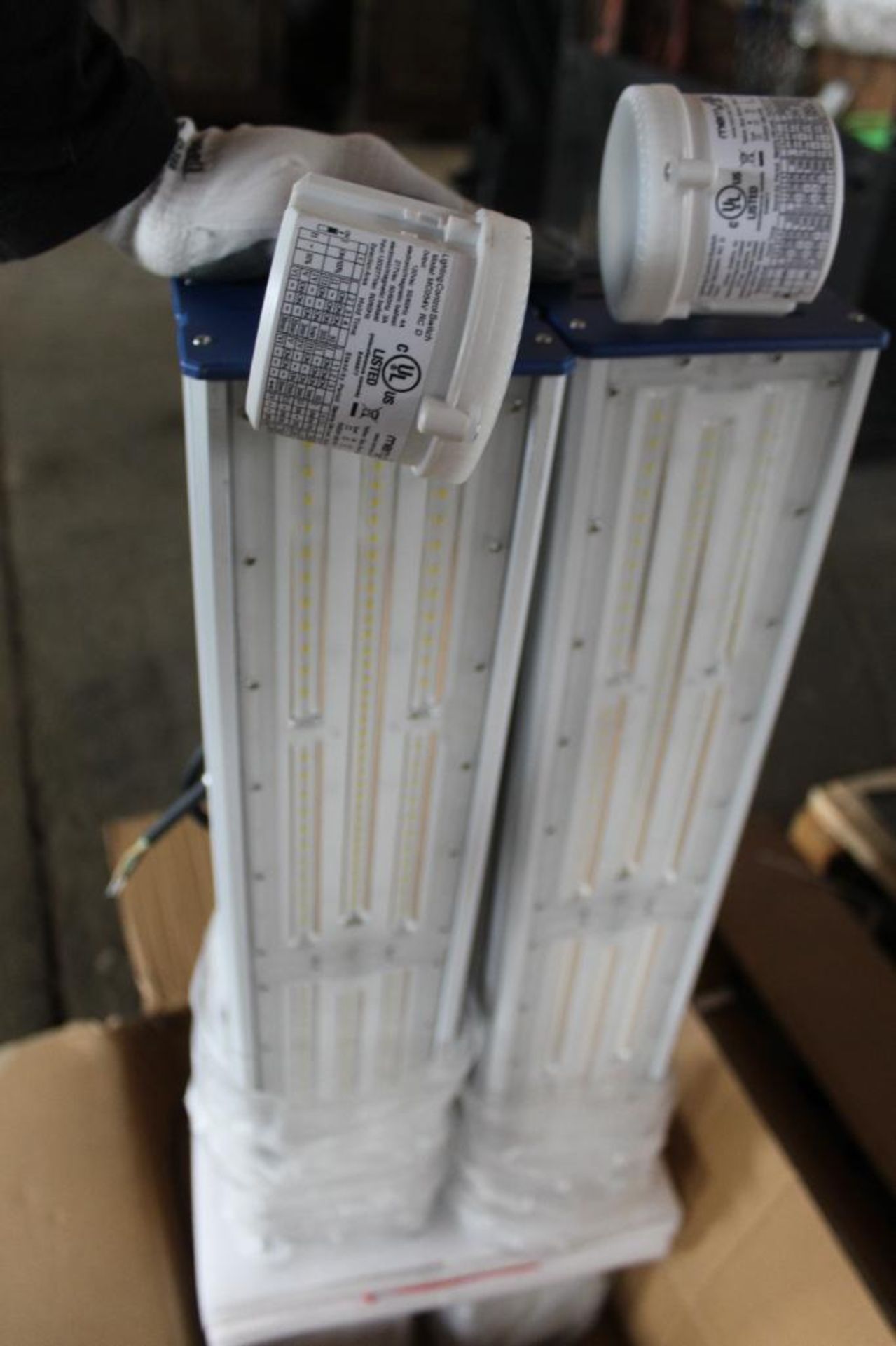 Lot of (2) Boxes (2 Lights Each) K LED Linear HighBay Light - Image 6 of 6