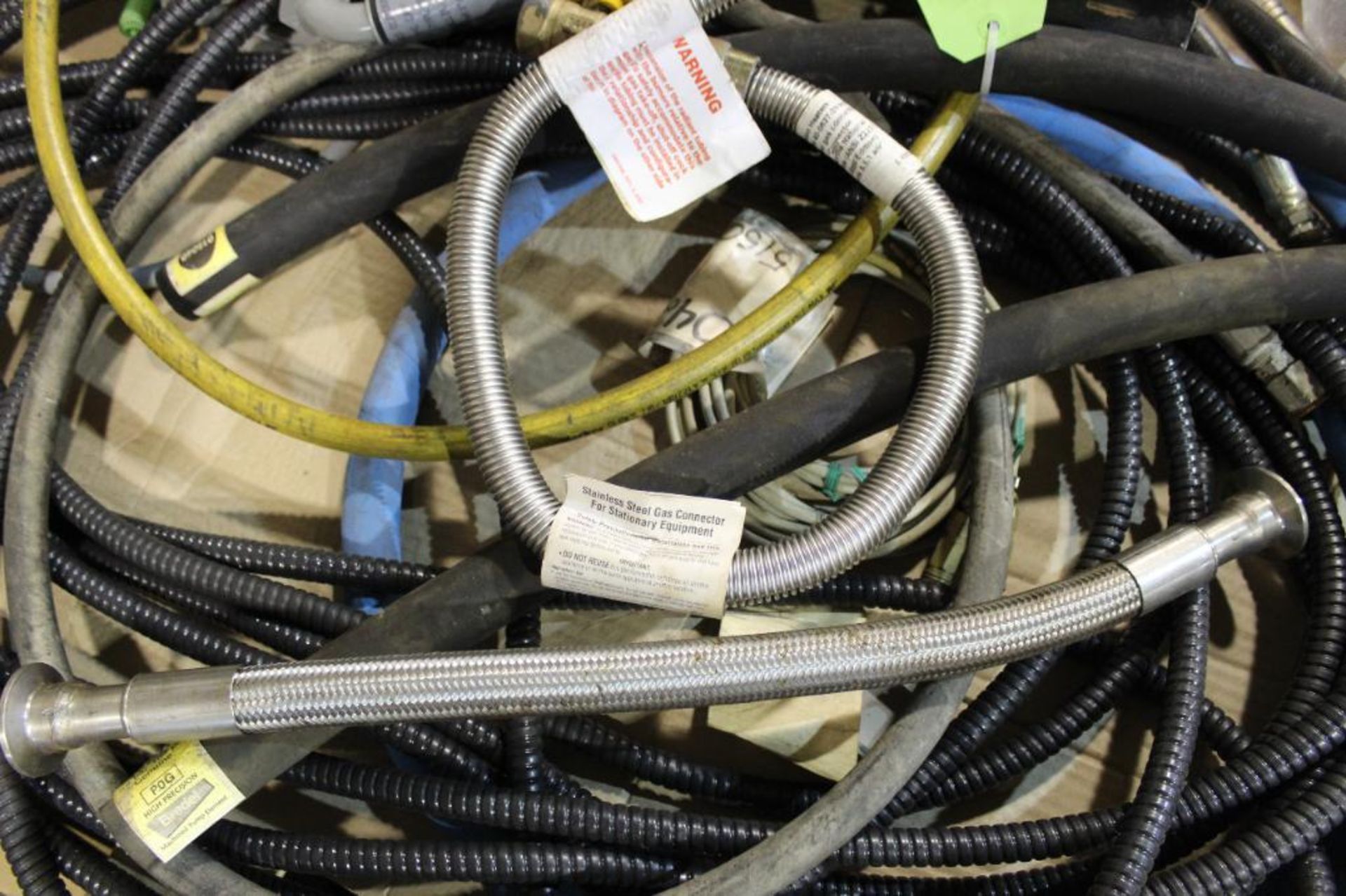 Lot of Assorted Hoses - Image 8 of 8
