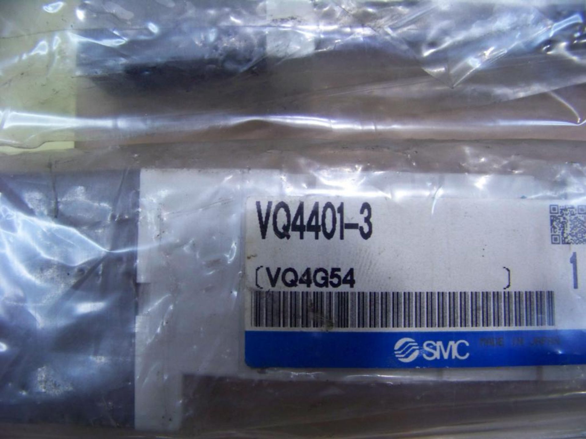 2 - SMC SOLENOID VALVES VQ4401-3, AND VQC 4200-5 "NEW" - Image 2 of 3