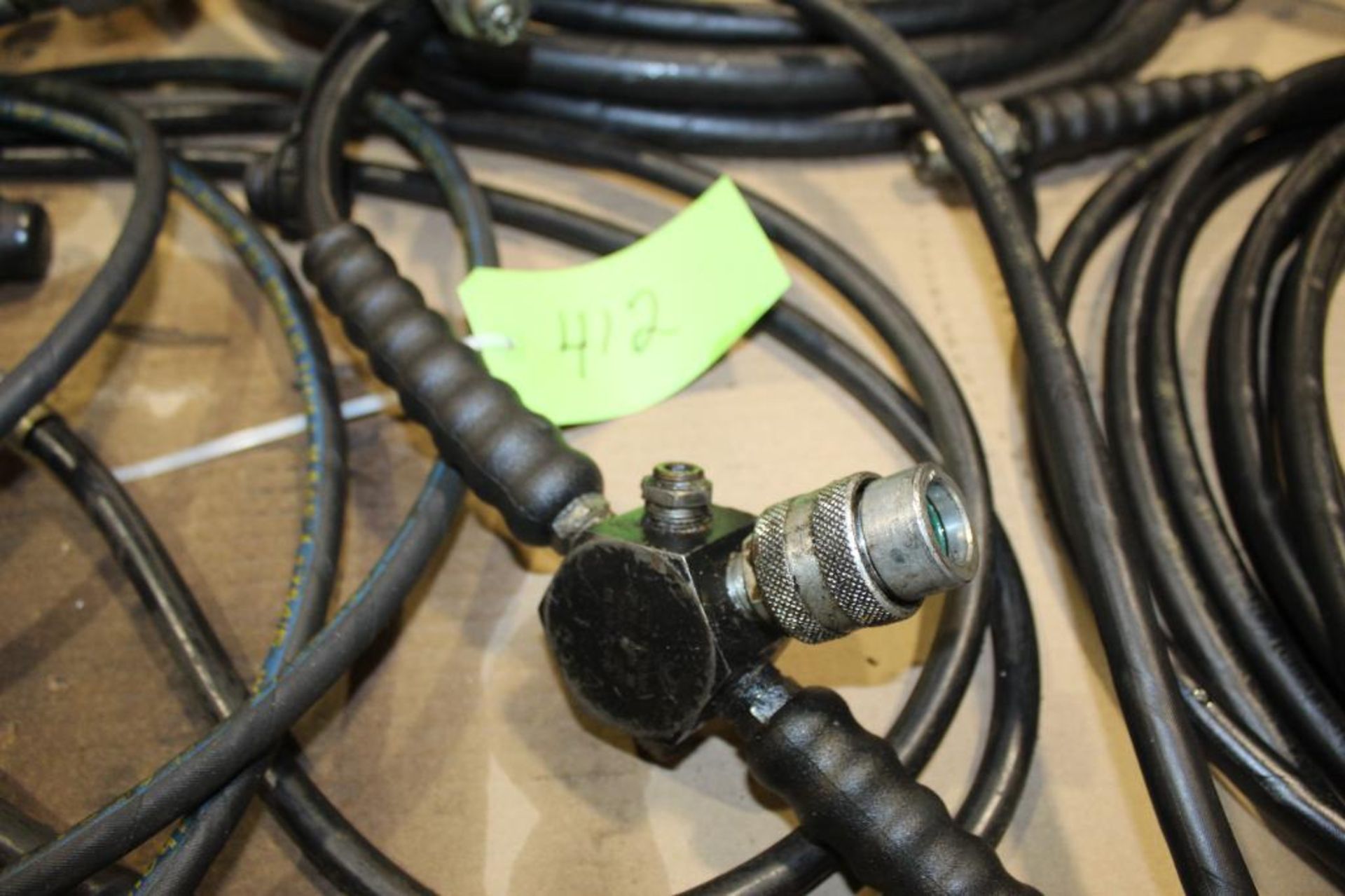 Lot of (5) Enterpac Hoses For Hydraulic Pumps w/ Splitters and Directional Valves - Image 6 of 6