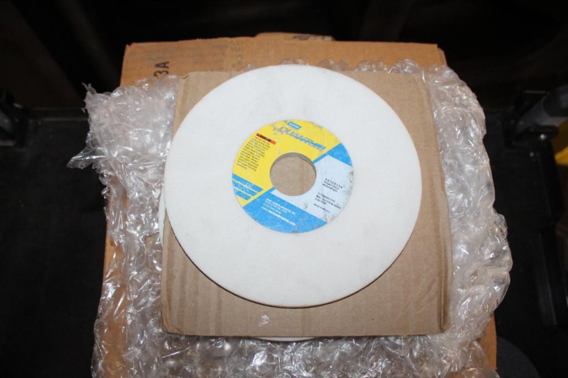 Lot of (12) Milacron Grinding Wheels PTS4033850D and (5) Milacron 8x1/2x1-1/4 Grinding Wheels Mh4043 - Image 3 of 4