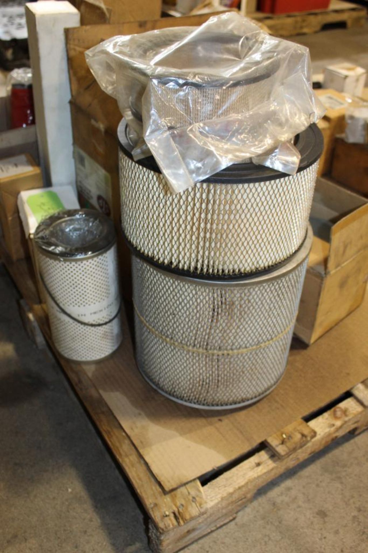 Lot of Assorted Air Filters - Image 3 of 11