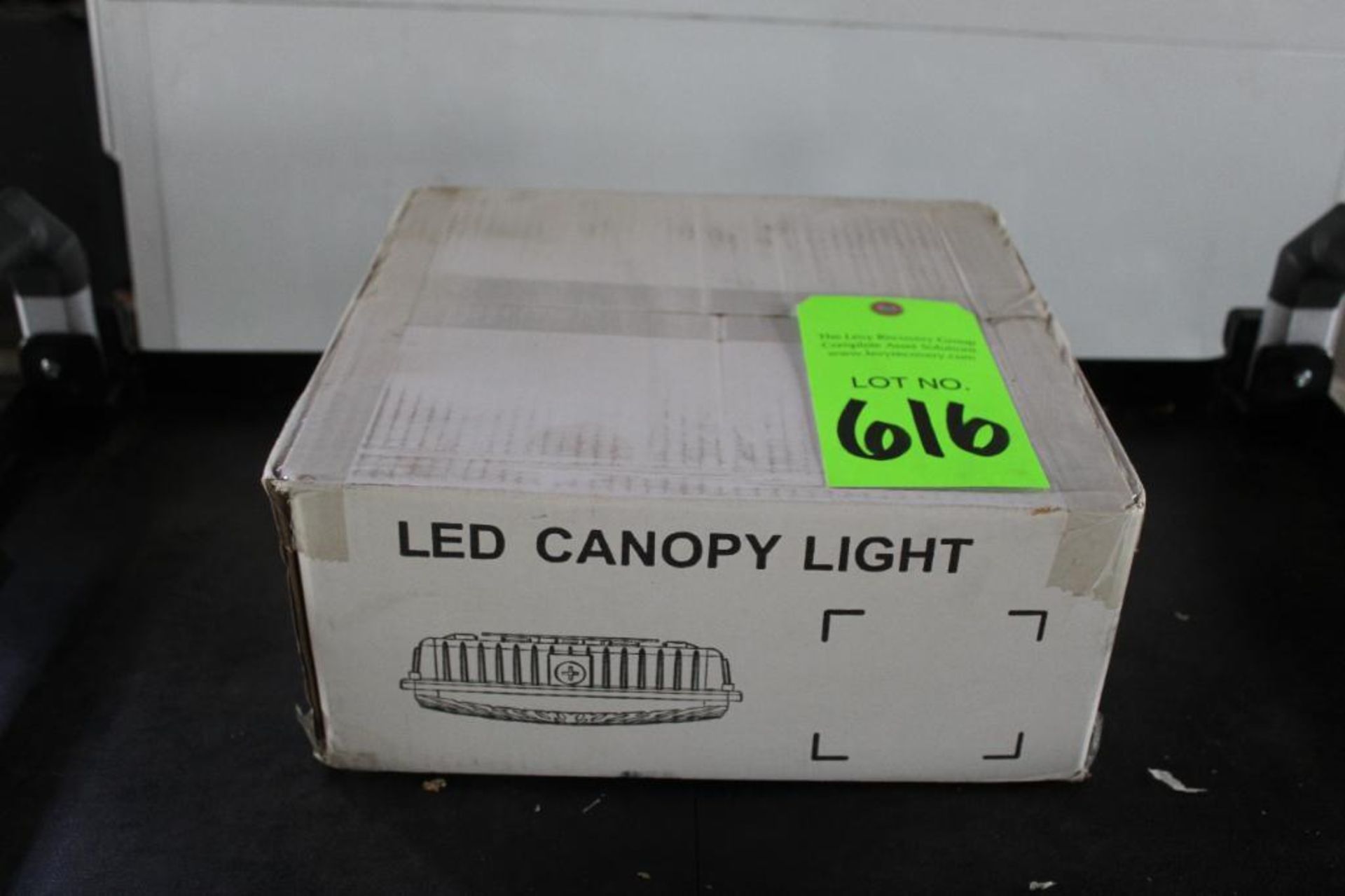 LED Canopy Light 310x310x130mm - Image 2 of 5