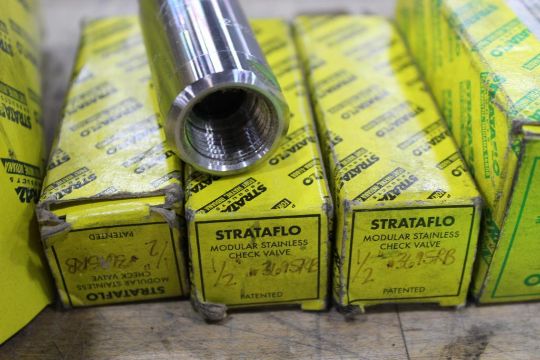 Lot of 8 Strataflo Check Valves - Image 5 of 5