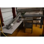 Conveyor Belt & Desk/Tables