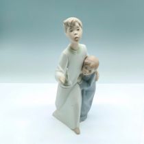 Boy And Girl 1014874 - Lladro Porcelain Figurine