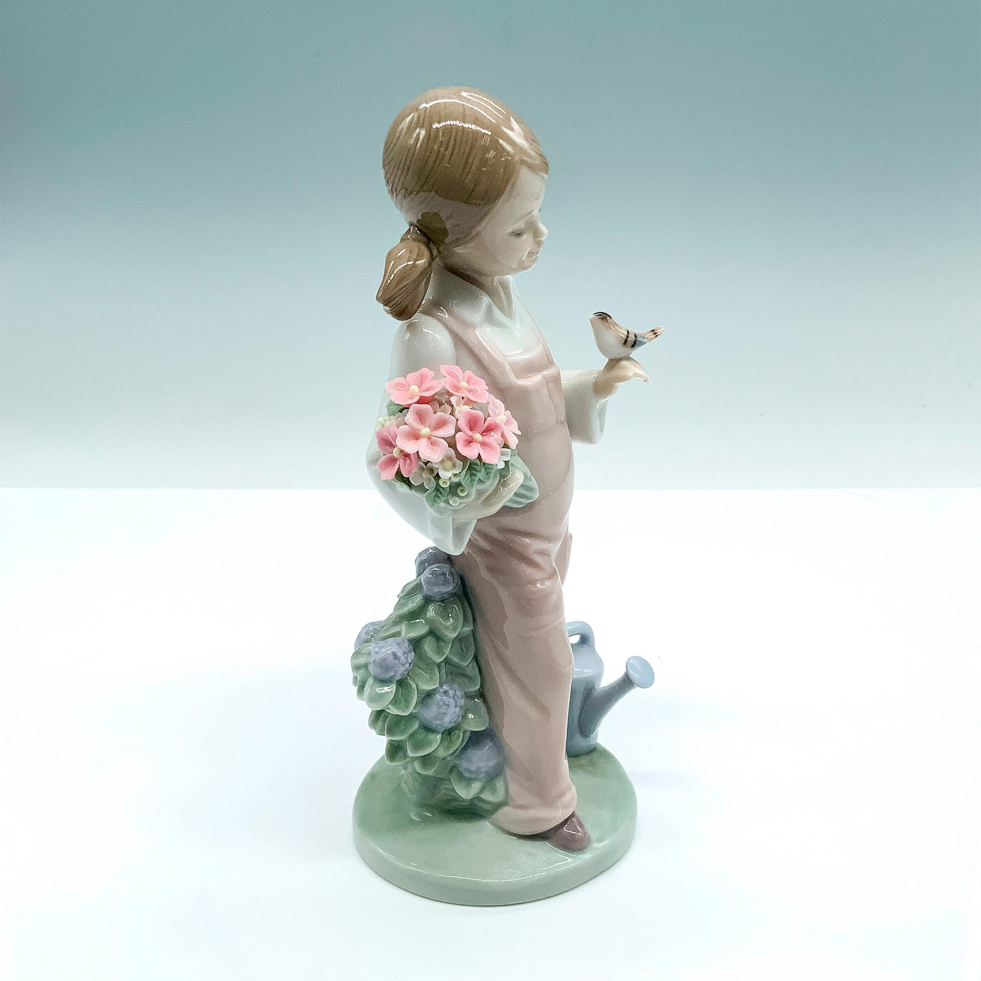 Spring 1005217 - Lladro Porcelain Figurine - Image 4 of 5