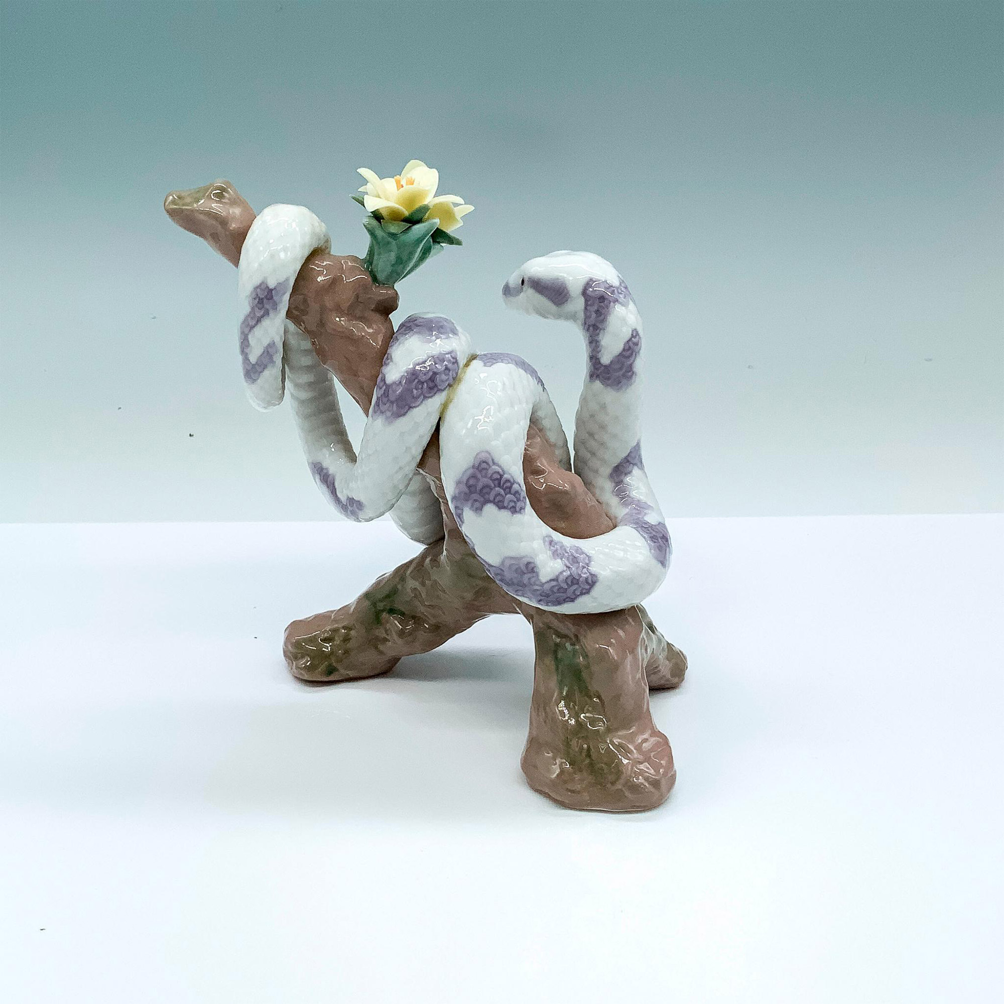 The Snake 1006780 - Lladro Porcelain Figurine - Image 2 of 4