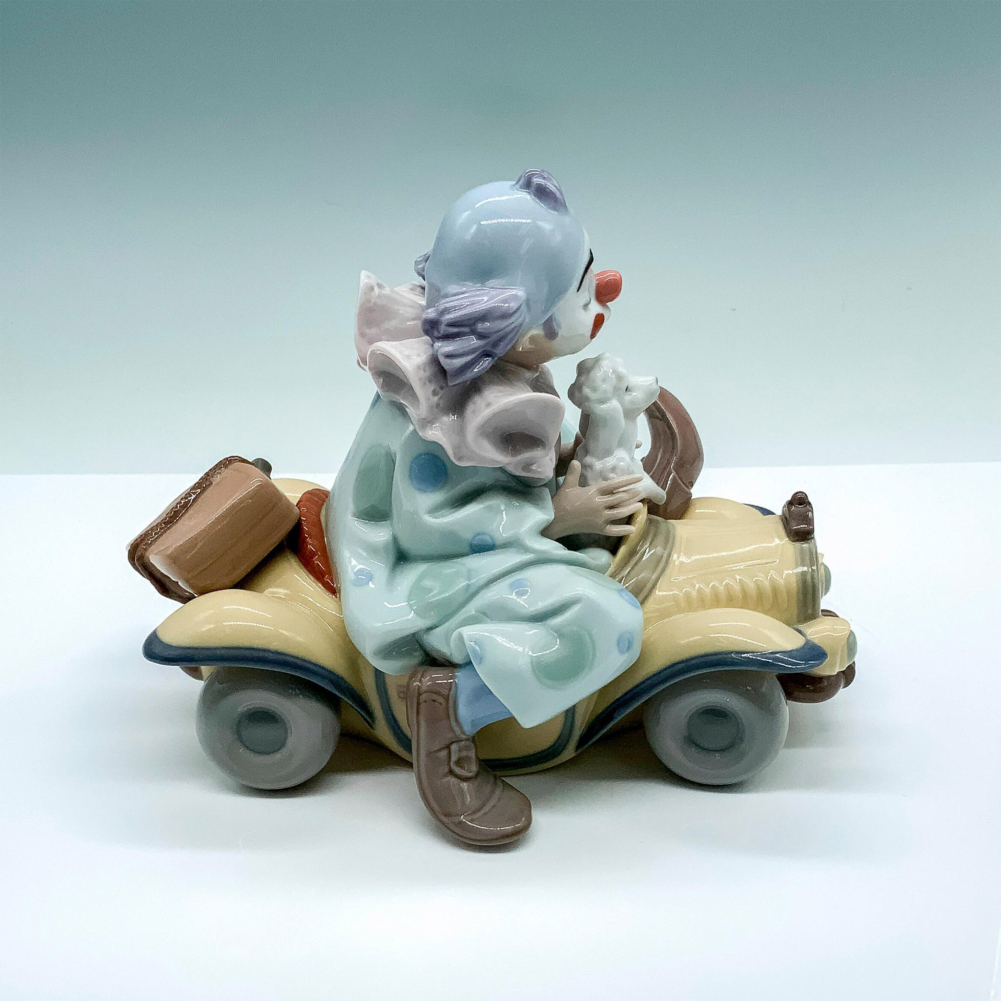 Trip To The Circus 1008136 - Lladro Porcelain Figurine - Image 2 of 5