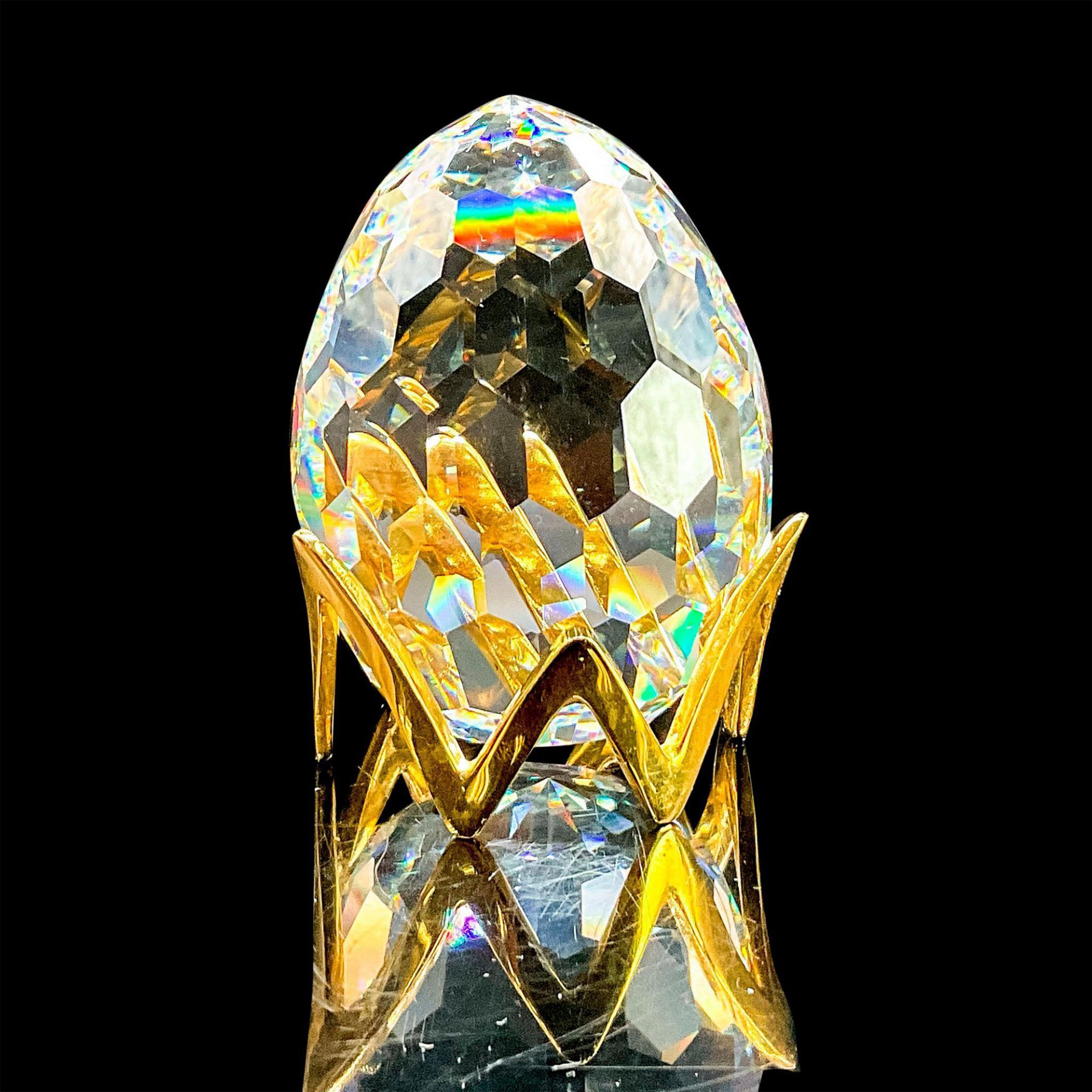 Swarovski Crystal Paperweight, Egg on Golden Stand