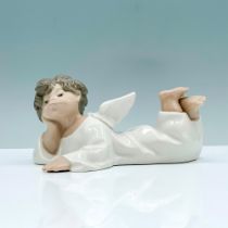 Angel, Reclining 1004541 - Lladro Porcelain Figurine