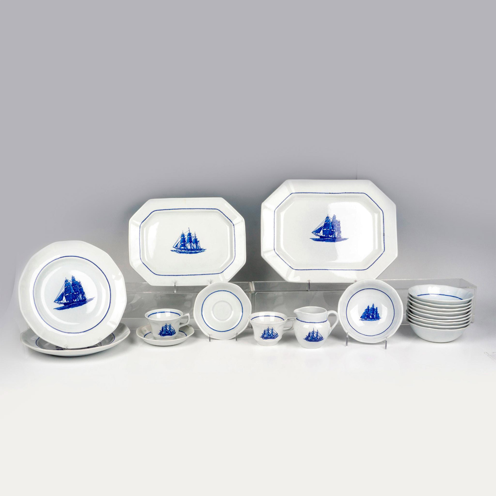 19pc Wedgwood Ceramic American Clipper Table Set