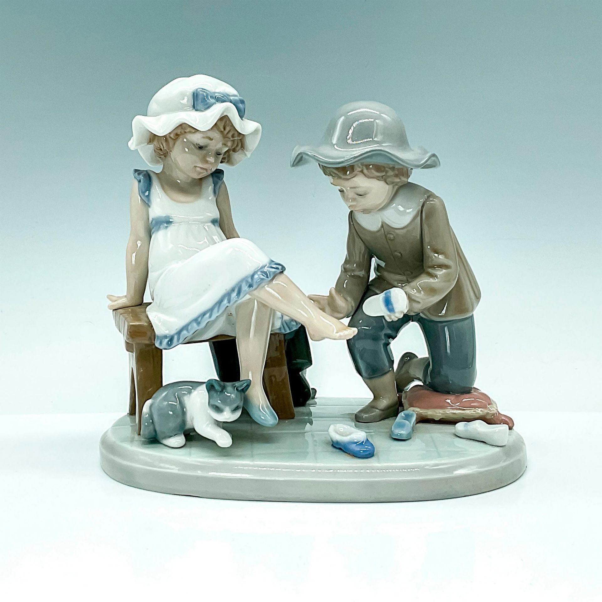 Try This One 1005361 - Lladro Figurine