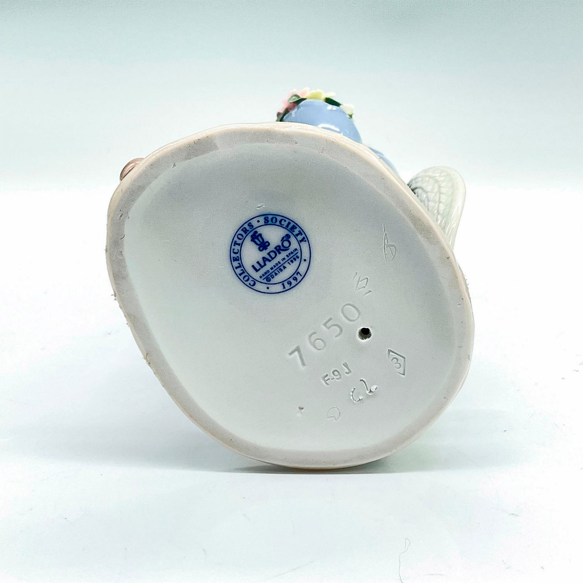 Pocket Full Of Wishes 1007650 - Lladro Porcelain Figurine - Bild 3 aus 3