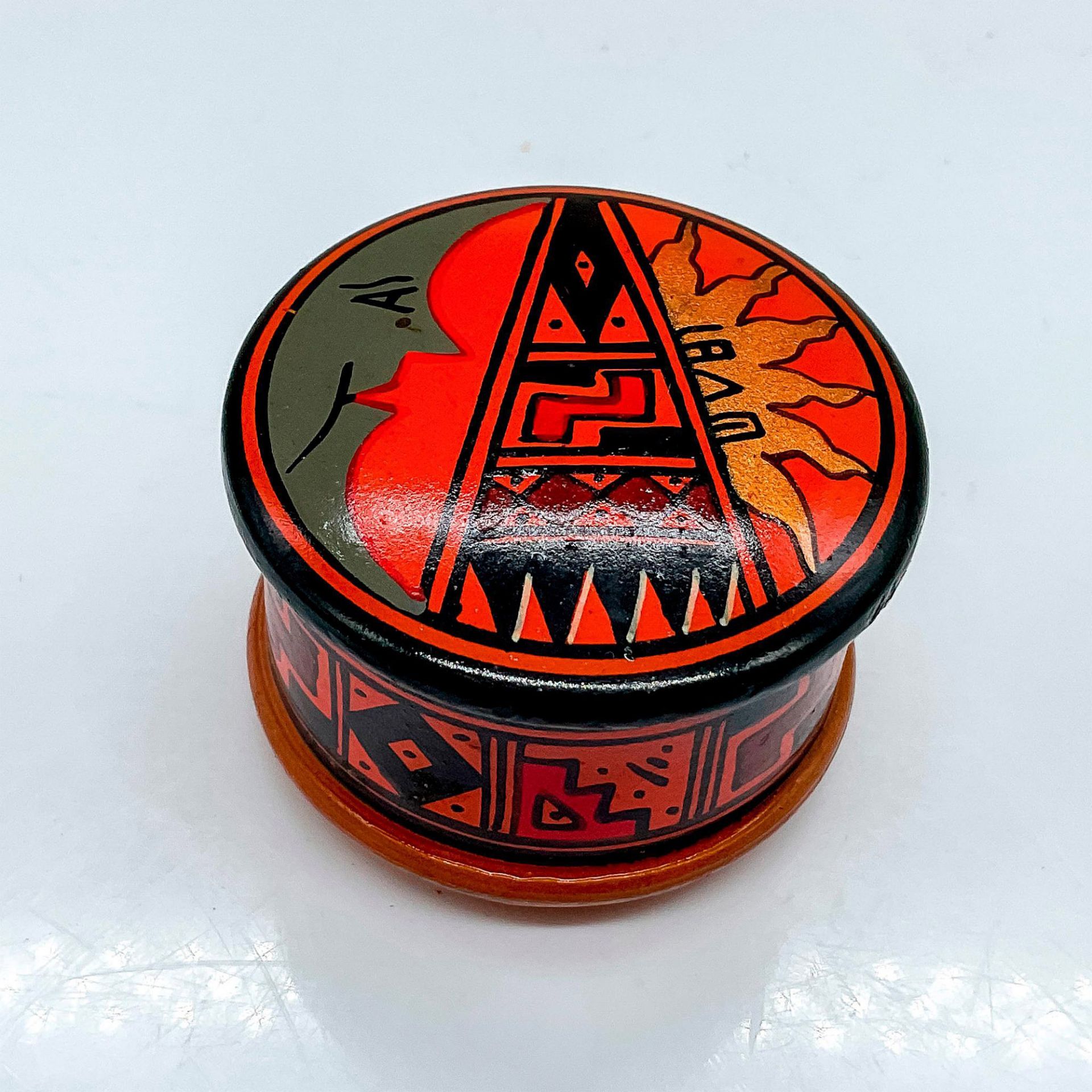 Peruvian Pottery Decorative Box