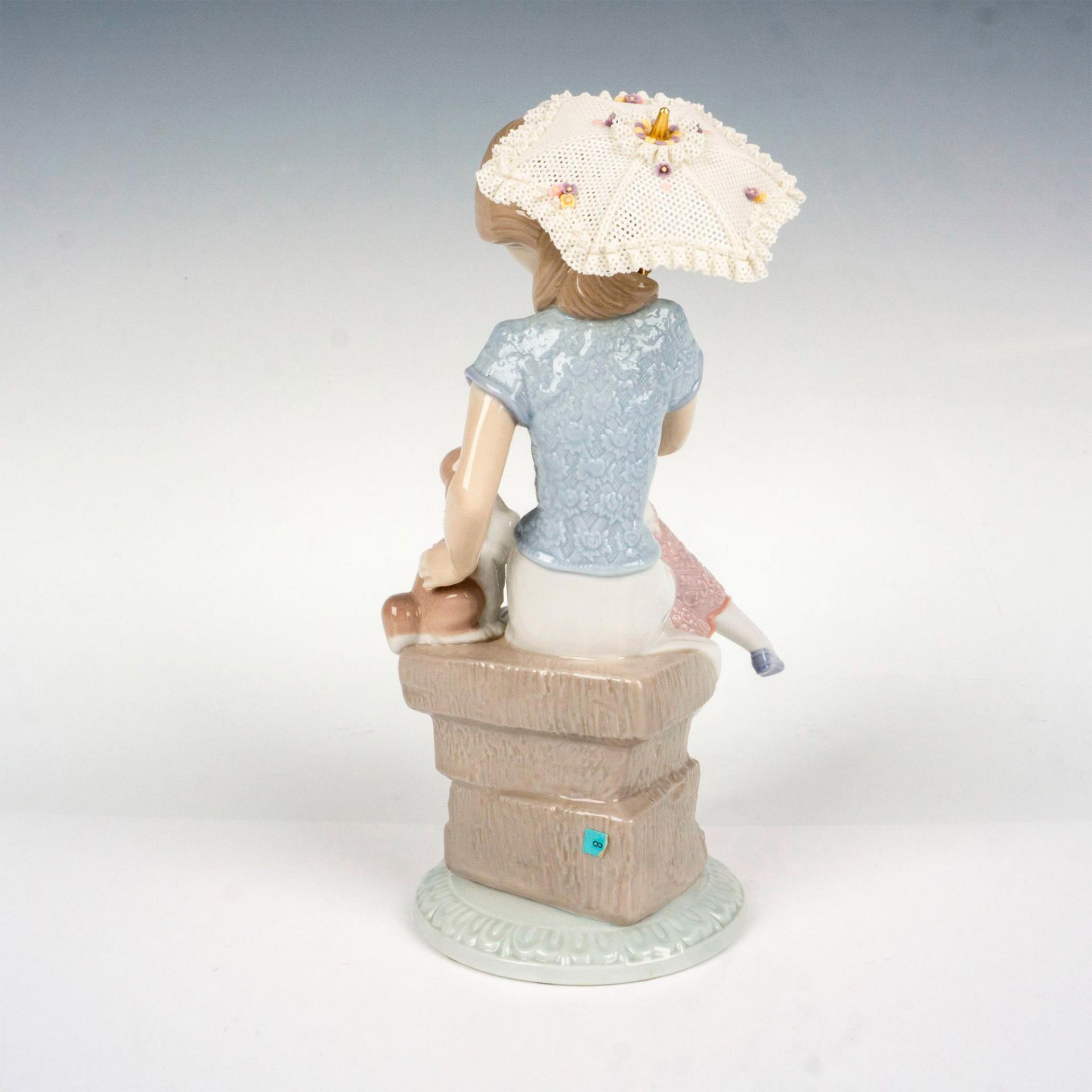 Picture Perfect 1007612 - Lladro Figurine - Image 2 of 4