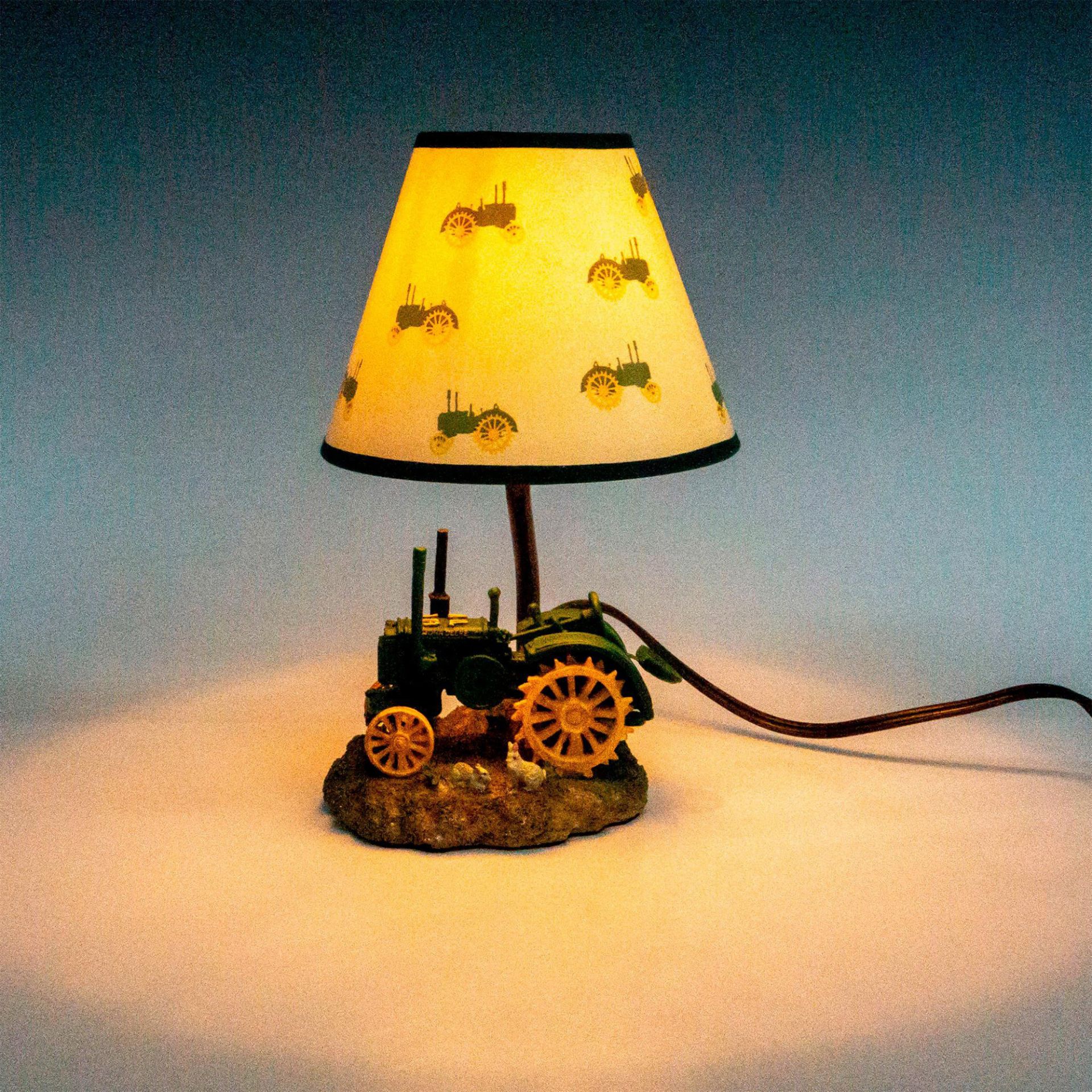 2pc John Deere Tractor Nightstand Lamps - Bild 3 aus 3