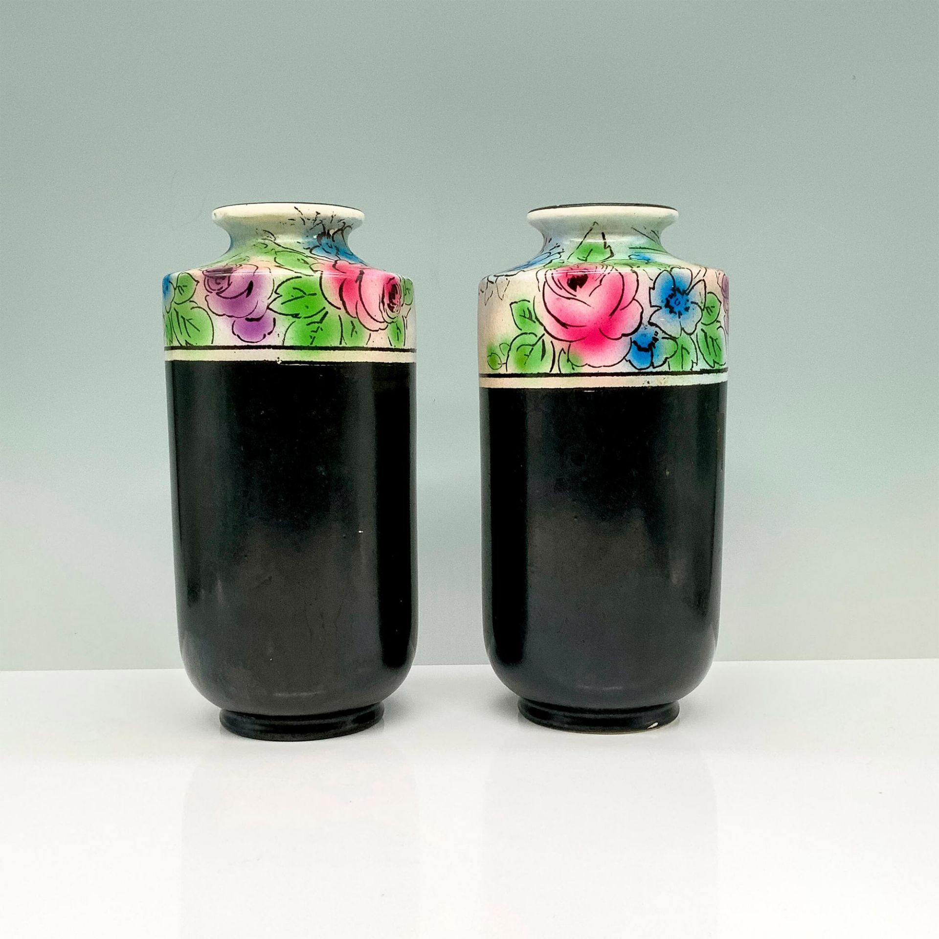 Pair of Shelley Floral Vases, Rosata 8316 - Image 2 of 3