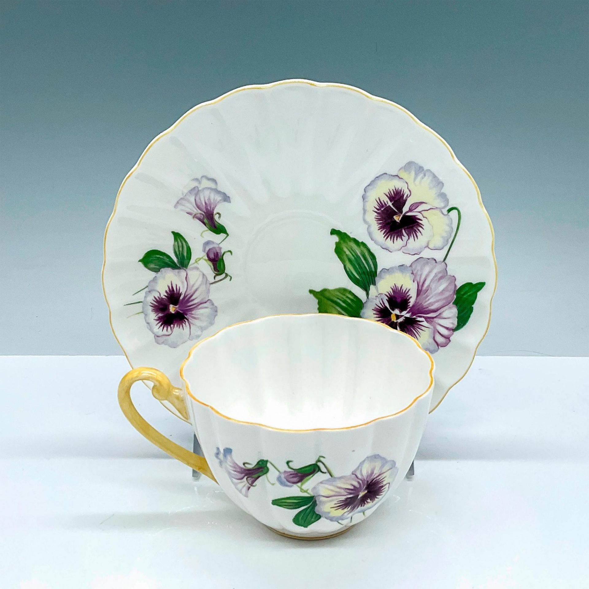 Shelley China Teacup and Saucer Set, Pansy - Image 2 of 3