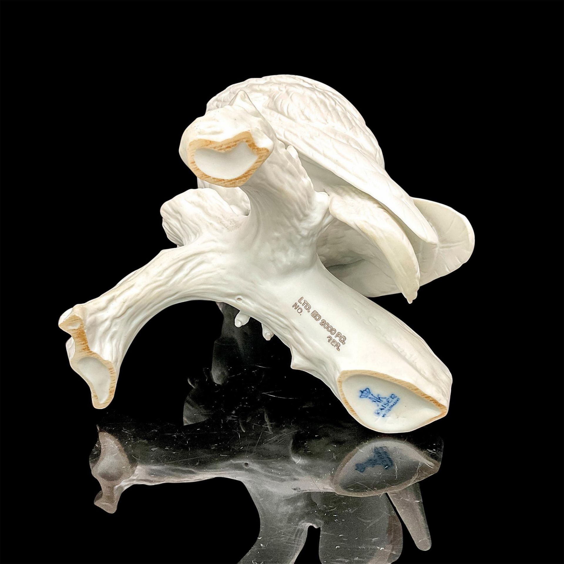 Limited Edition AK Kaiser Porcelain Owl Figurine - Image 3 of 3