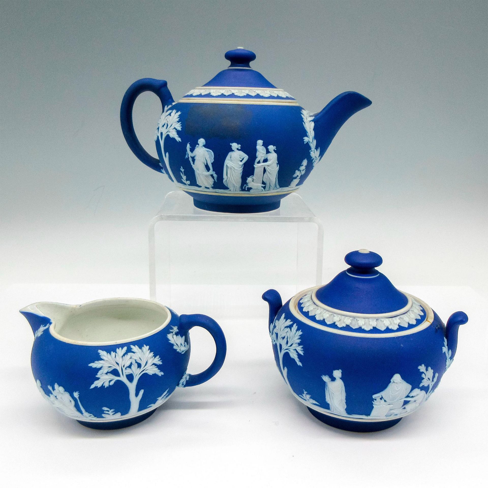 3pc Wedgwood Dark Blue Jasperware Tea Set - Bild 2 aus 3