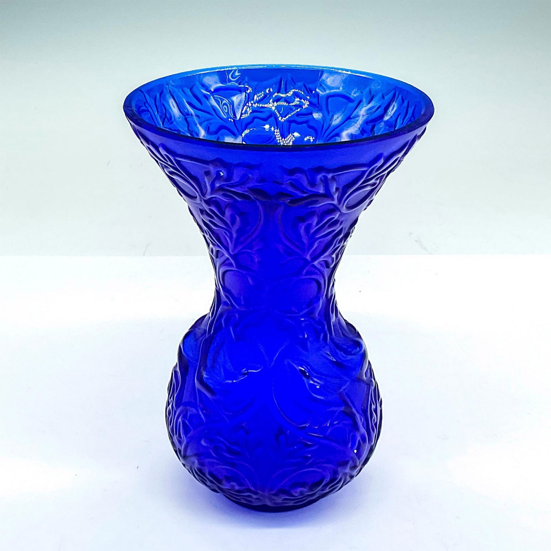 Lalique Crystal Blue Vase, Arabesque - Image 2 of 3