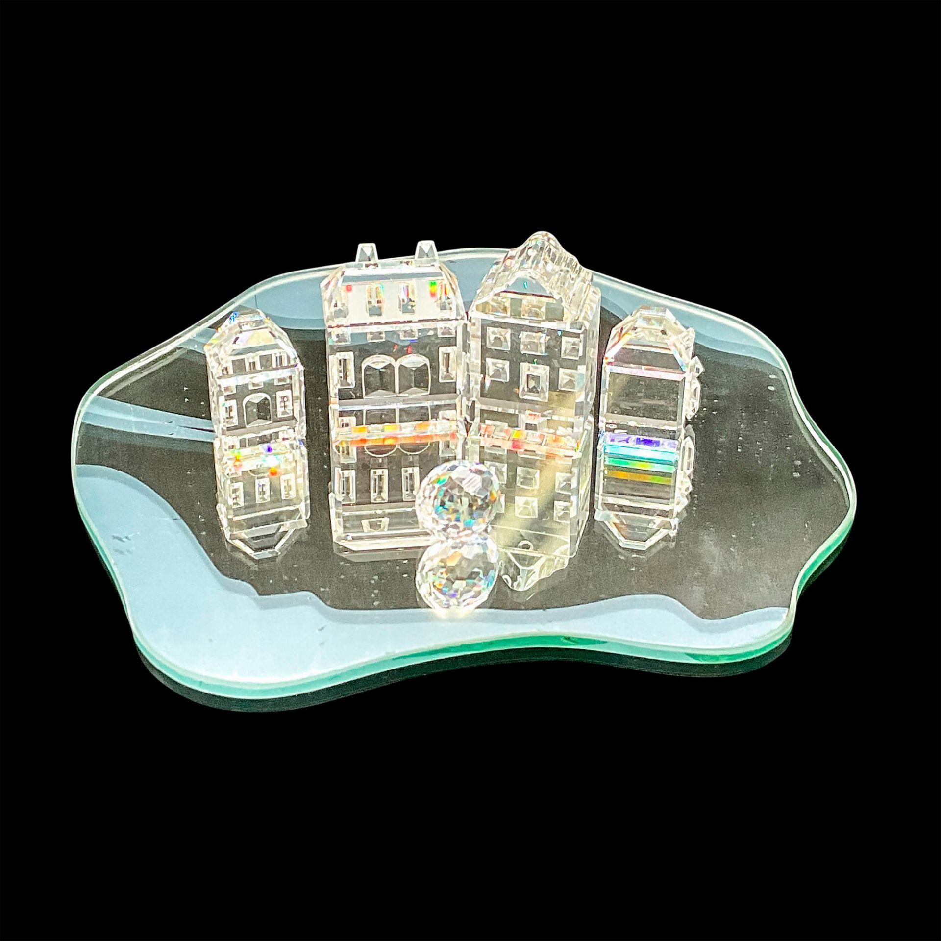 6pc Swarovski Crystal City Houses, Egg, and Mirrored Base - Image 2 of 3