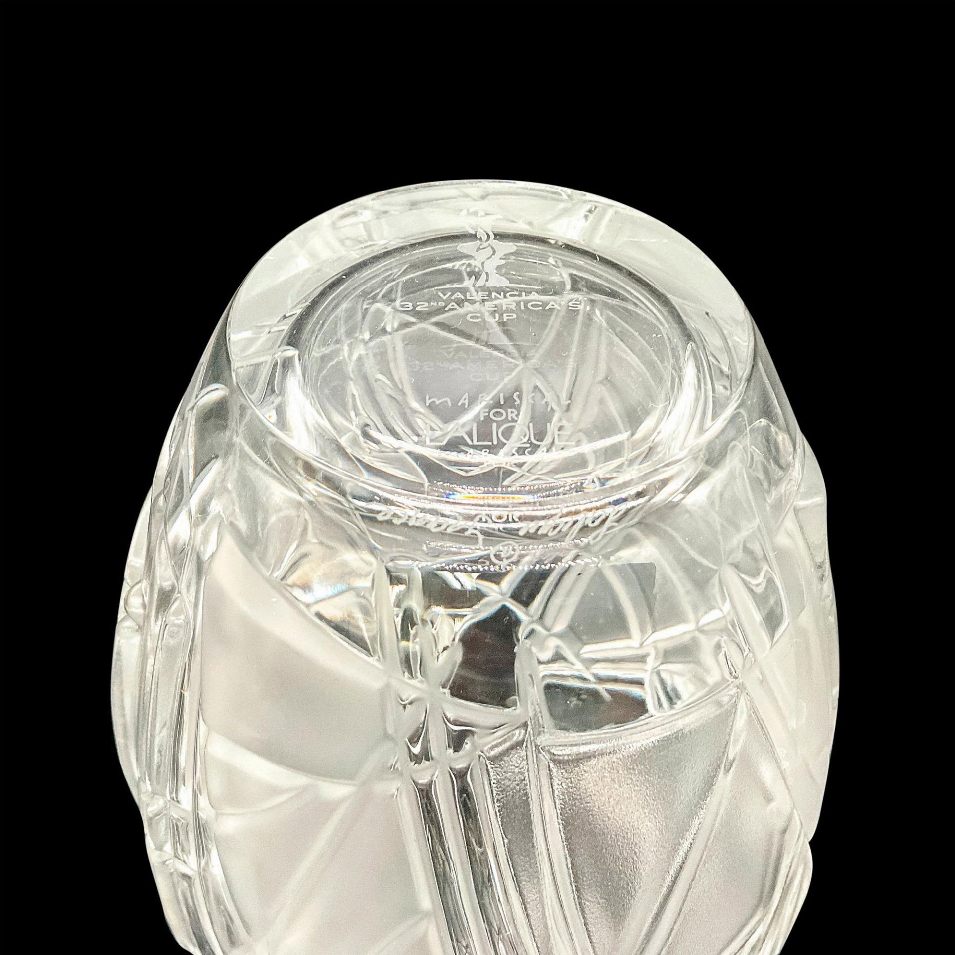 Lalique Crystal by Mariscal Vase, Valencia 32nd America's Cup - Image 3 of 3