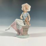 Picture Perfect 1007612 - Lladro Porcelain Figurine