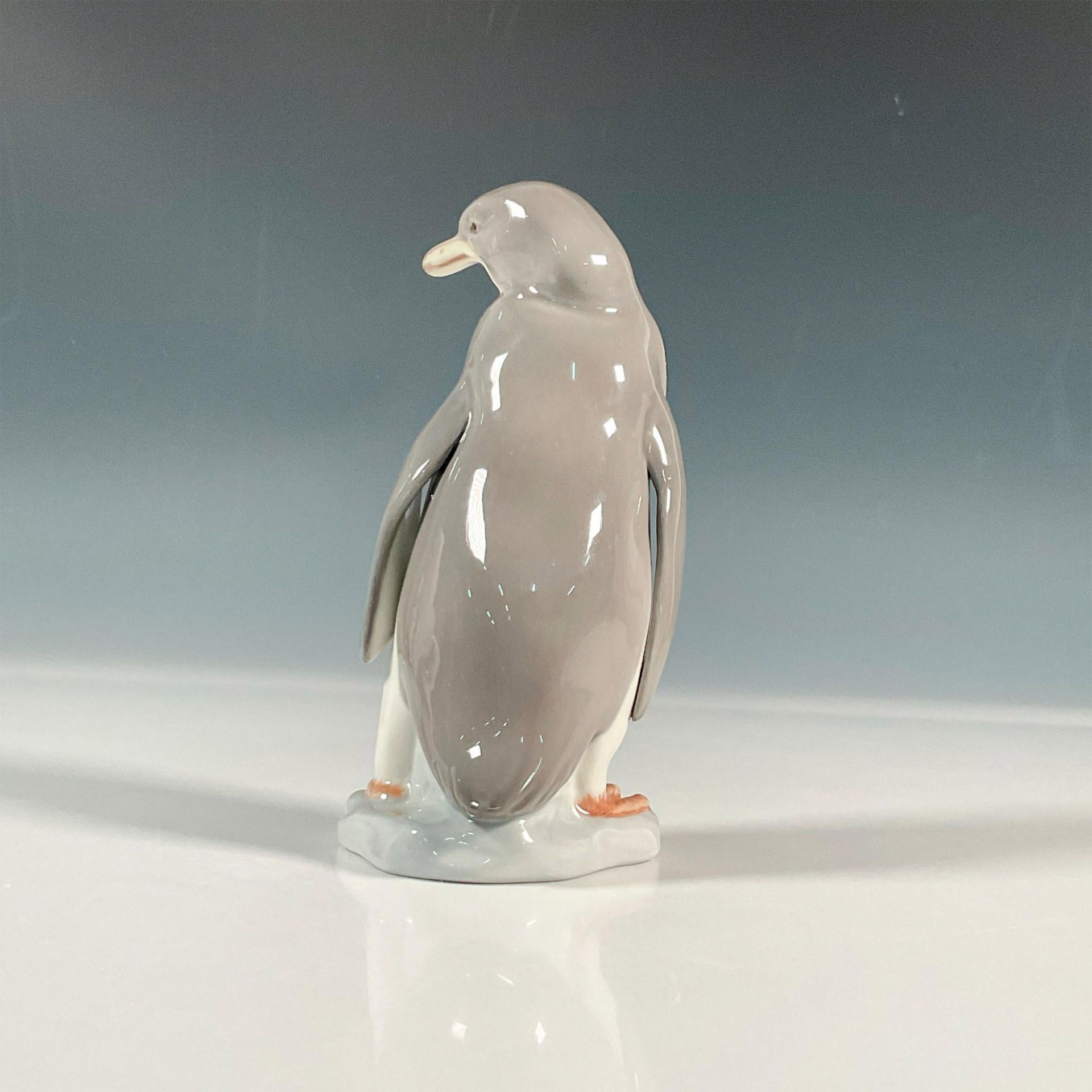 Penguin 1005248 - Lladro Porcelain Figurine - Bild 3 aus 4