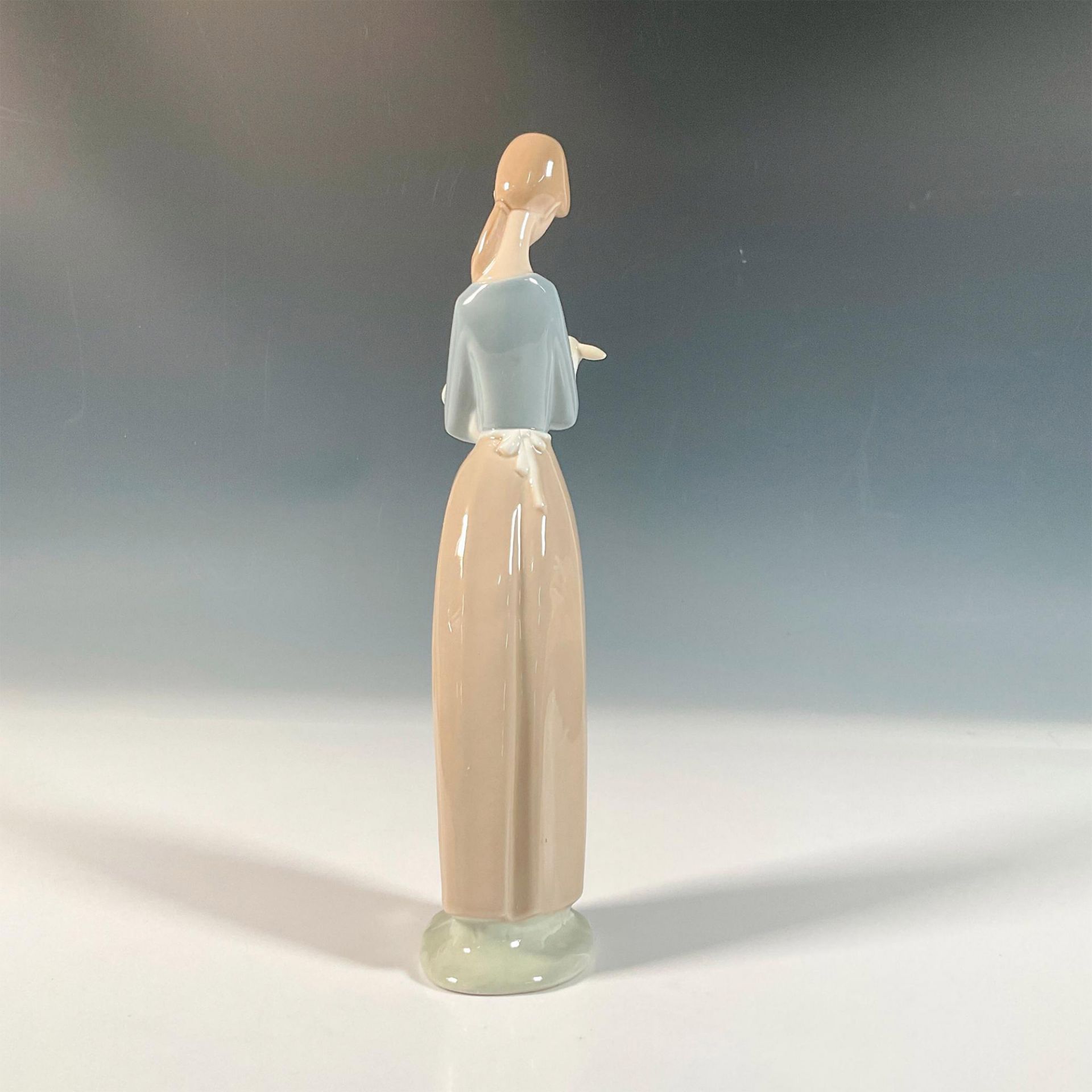 Girl With Lamb 1004505 - Lladro Porcelain Figurine - Bild 3 aus 5