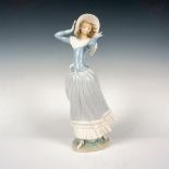 Spring Breeze 1004936 Signed - Lladro Porcelain Figurine