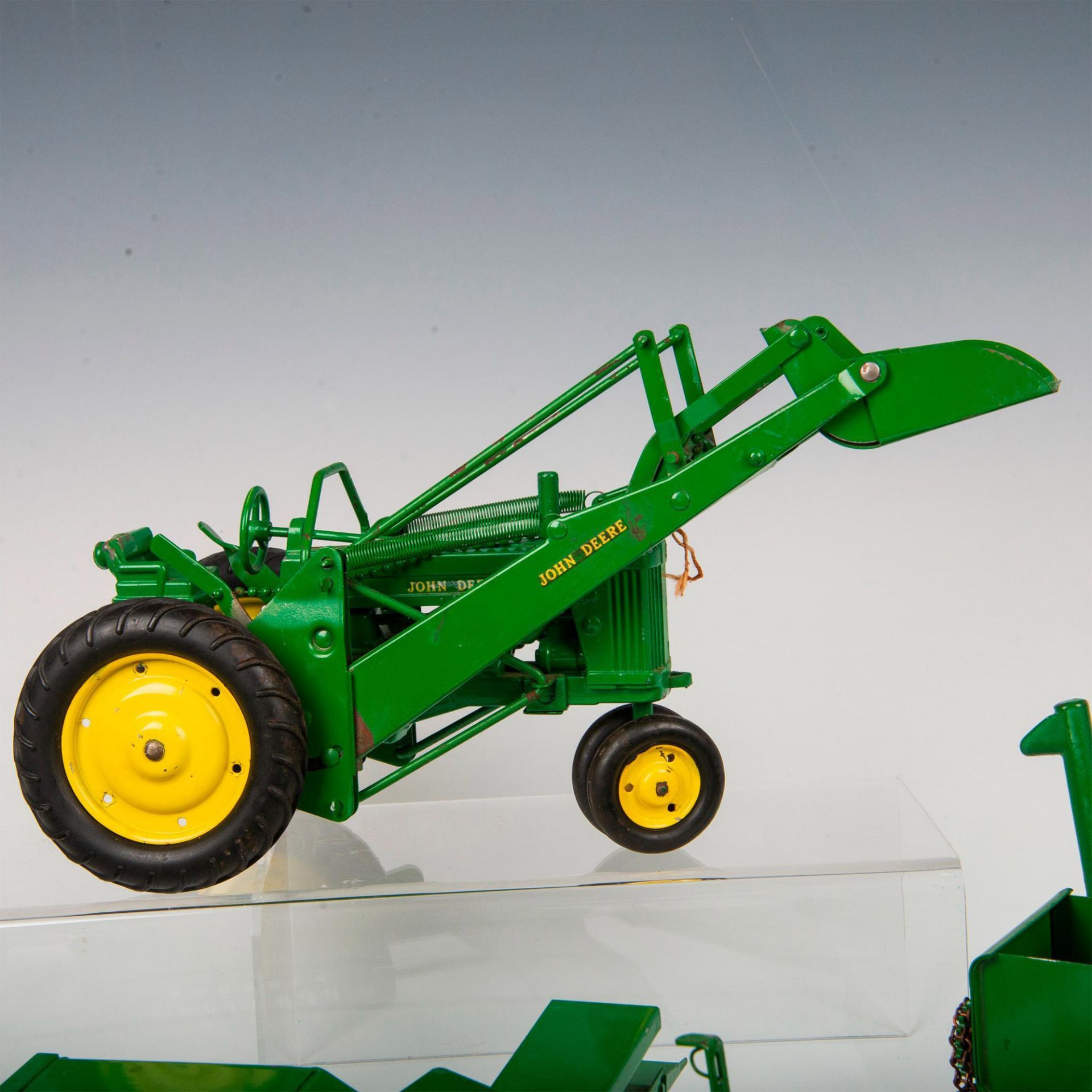 6pc John Deere Metal Toy Tractor and Equipment - Image 6 of 8