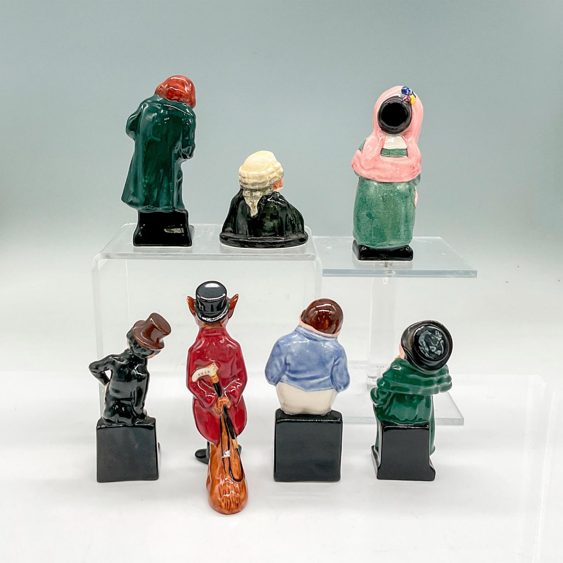 7pc Royal Doulton Mini Dickens Figurines + Huntsman Fox - Bild 2 aus 3