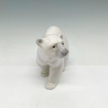 Lladro Porcelain Figurine, Attentive Polar Bear 1001207