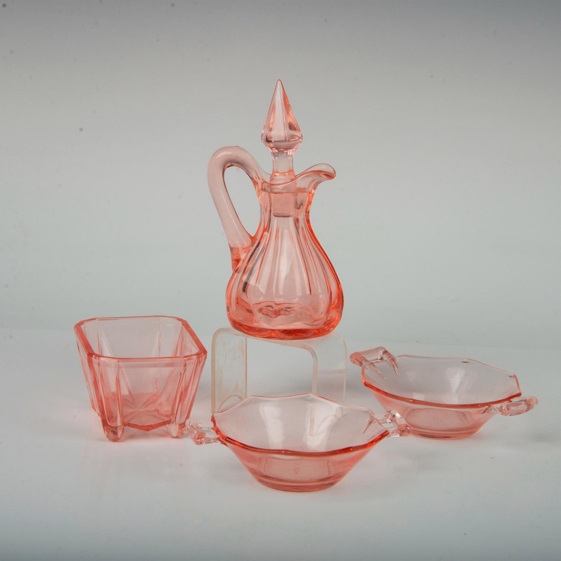 4pc Heisey Glass Kitchenware Set