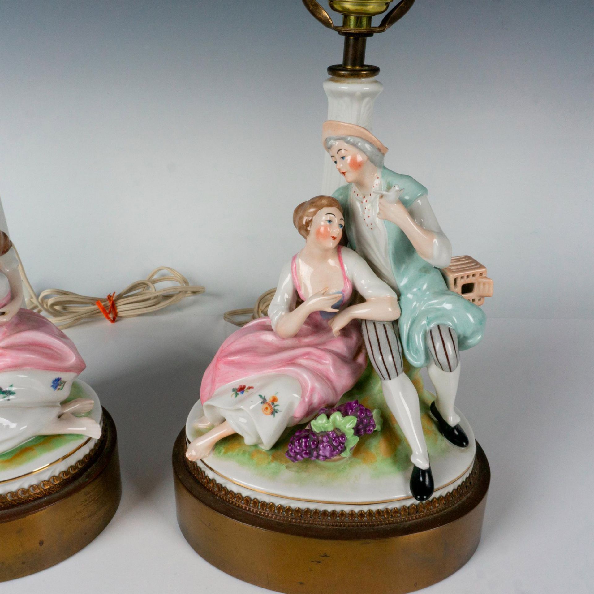 2pc Porcelain Figurine Lamps, Provincial Couples - Bild 2 aus 5