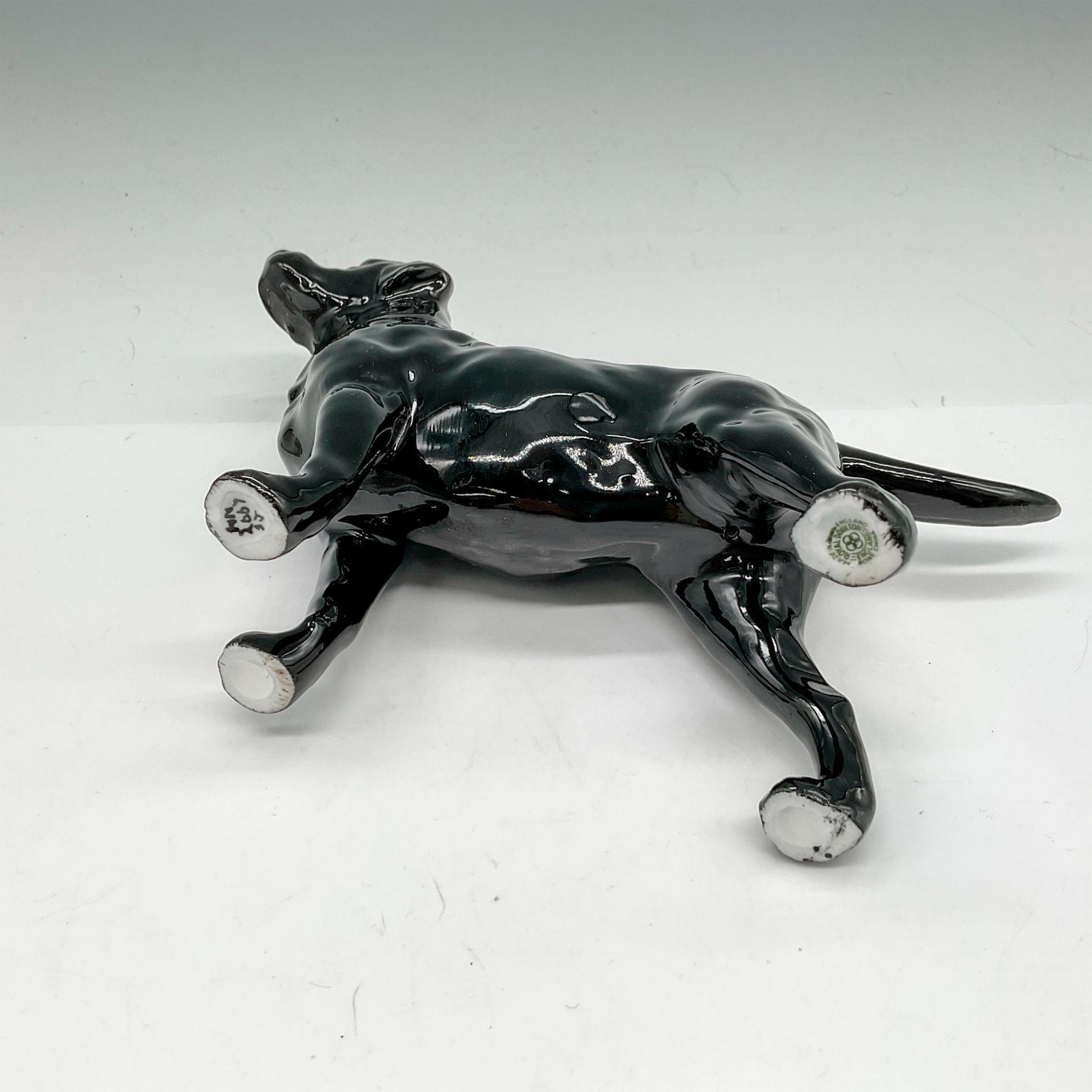Royal Doulton Bone China Dog Figurine, Black Labrador HN2667 - Image 3 of 3
