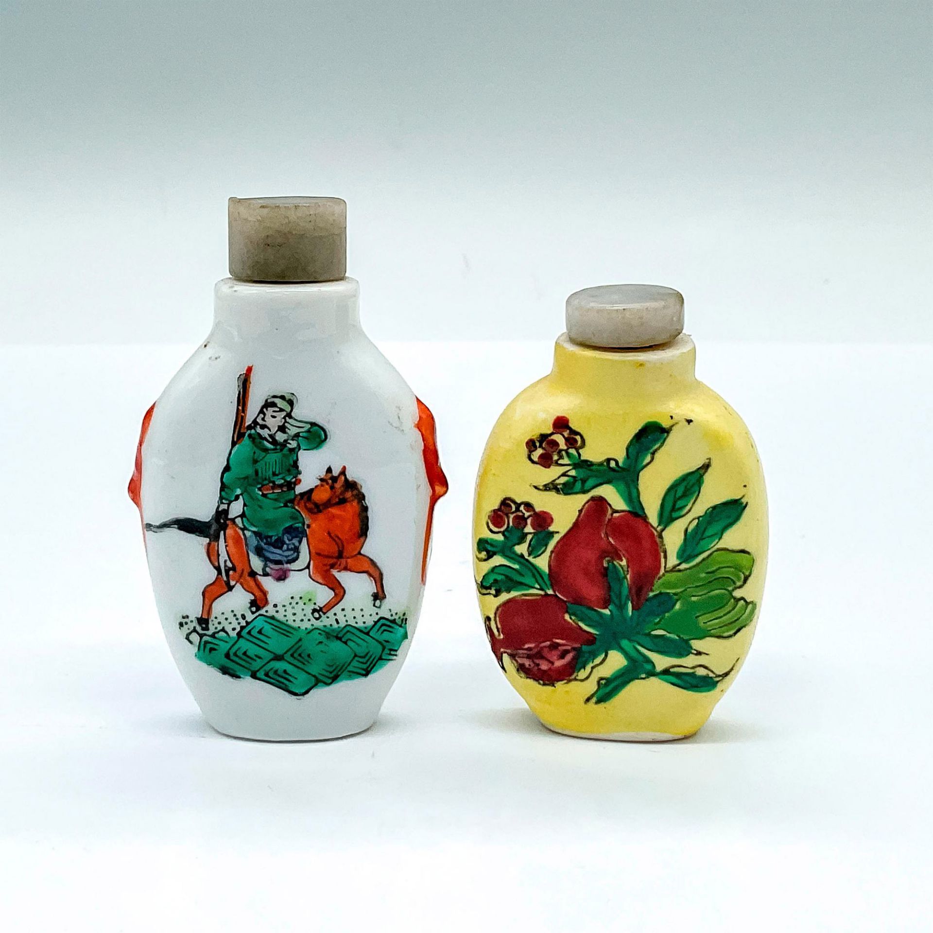 2pc Chinese Porcelain Painted Snuff Bottles