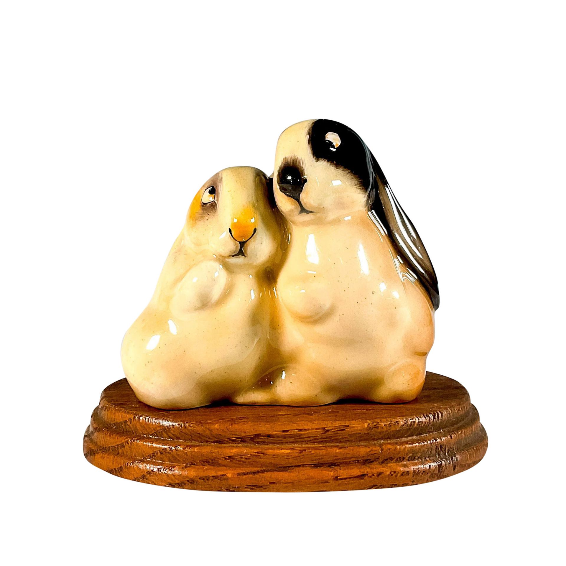 Royal Doulton Figurine, Rabbits HN219