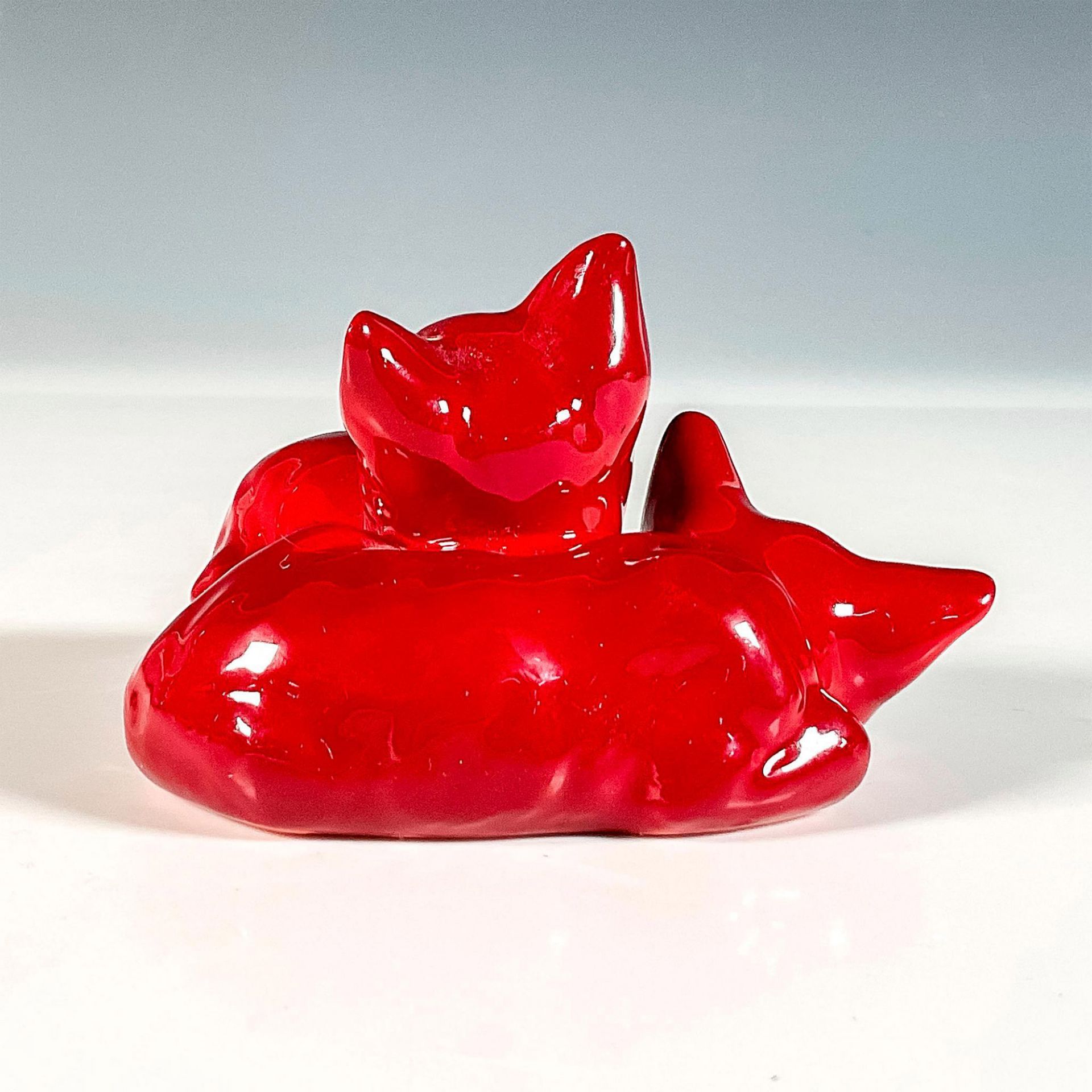 Royal Doulton Prototype Flambe Figurine, Siamese Kittens - Image 2 of 3