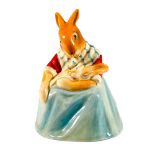 Royal Doulton Bunnykins Figurine, Mother Bunnykin D6004