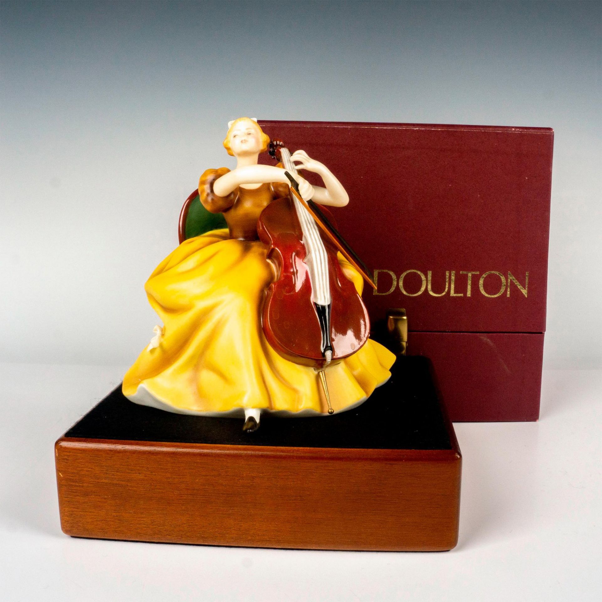 Cello HN2331 - Royal Doulton Figurine - Bild 4 aus 4