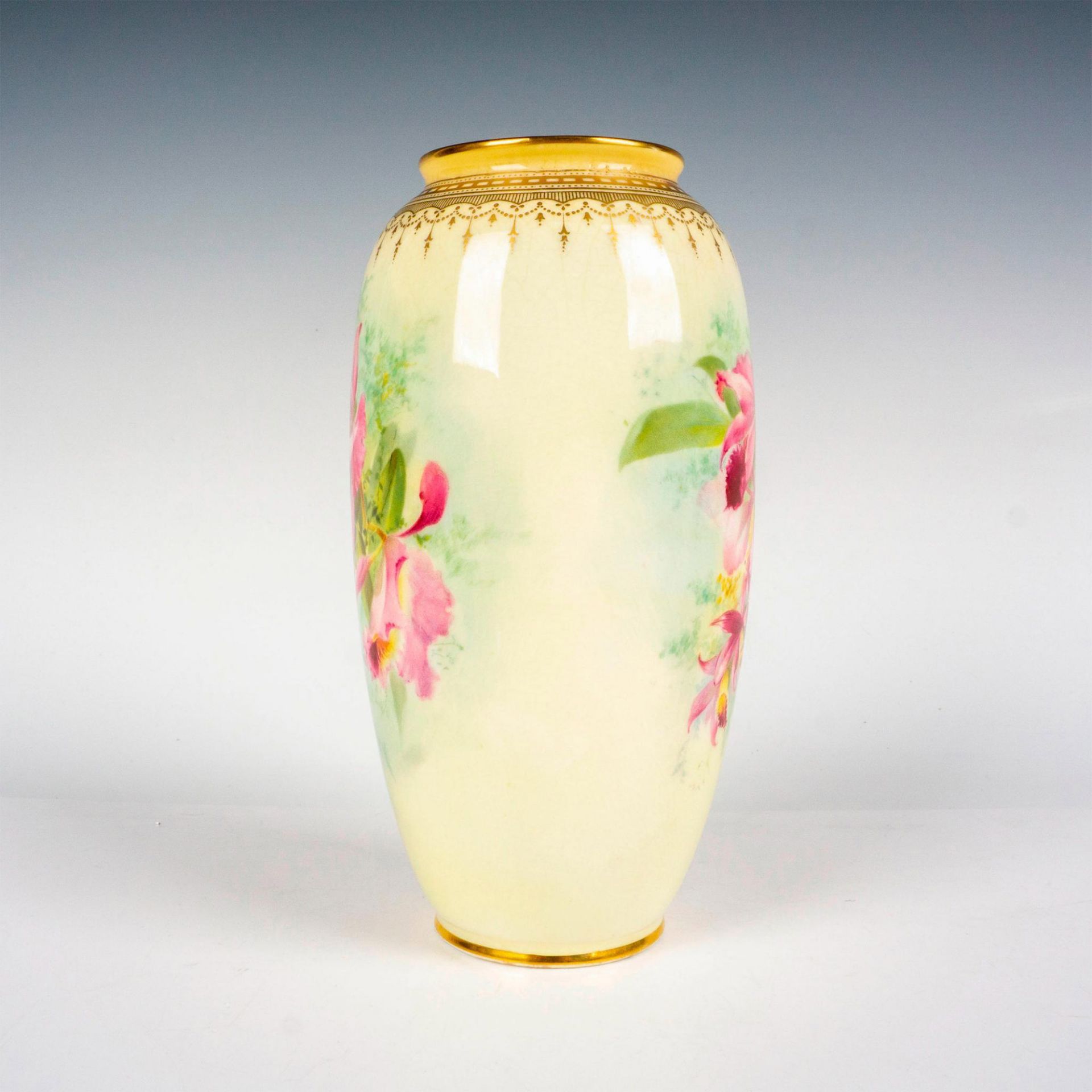 Royal Doulton Floral Vase - Image 2 of 3